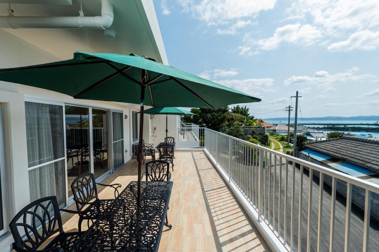 Four Season Resort Kouri Island Накиджин Екстериор снимка