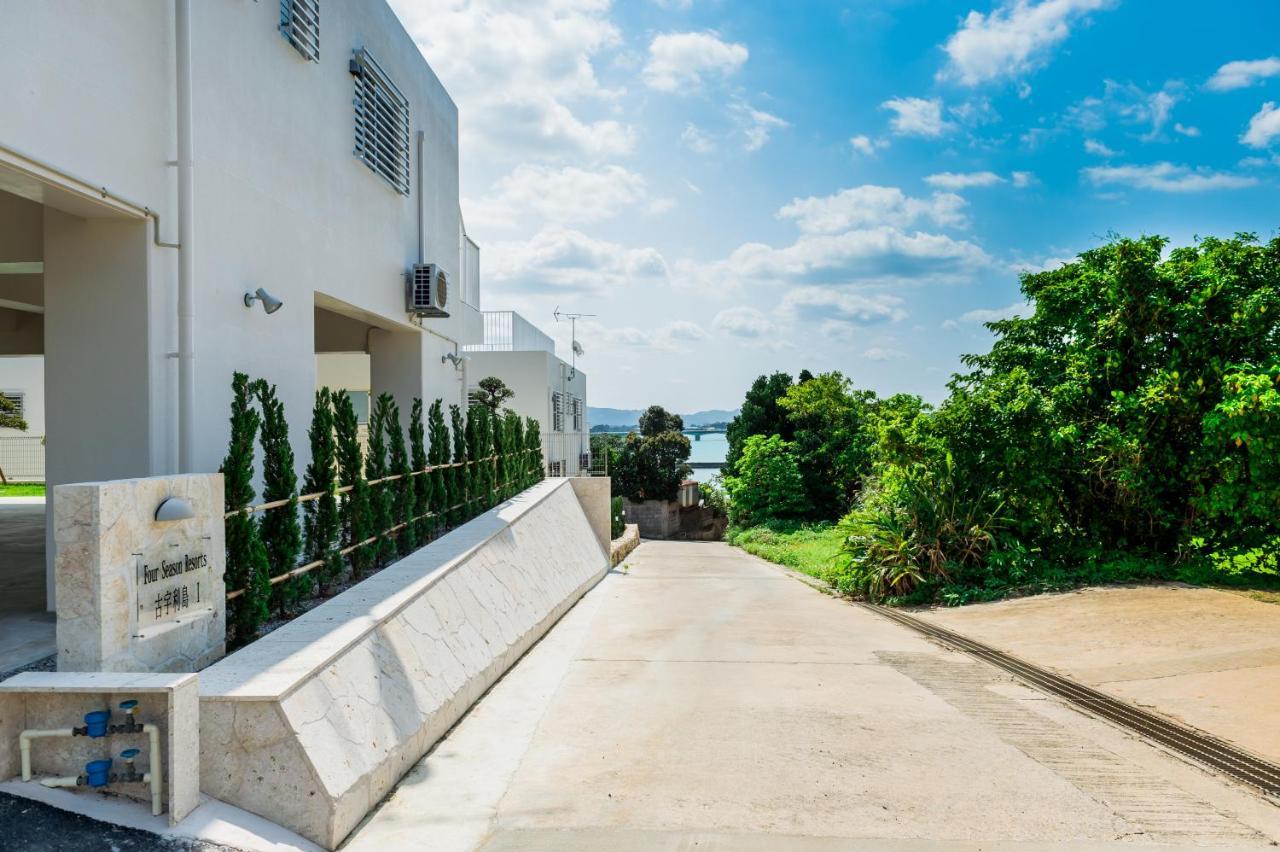 Four Season Resort Kouri Island Накиджин Екстериор снимка