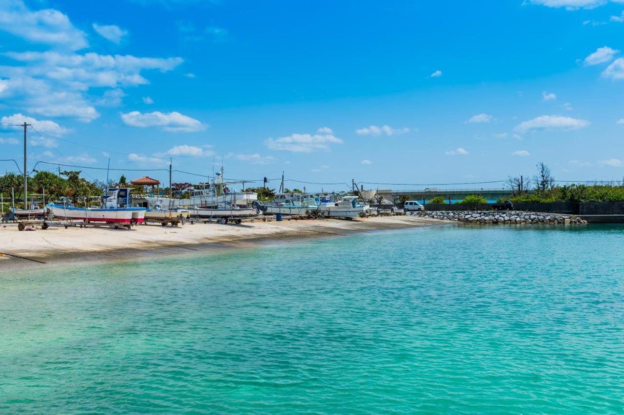 Four Season Resort Kouri Island Накиджин Екстериор снимка